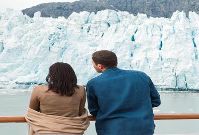 couple on a cruise