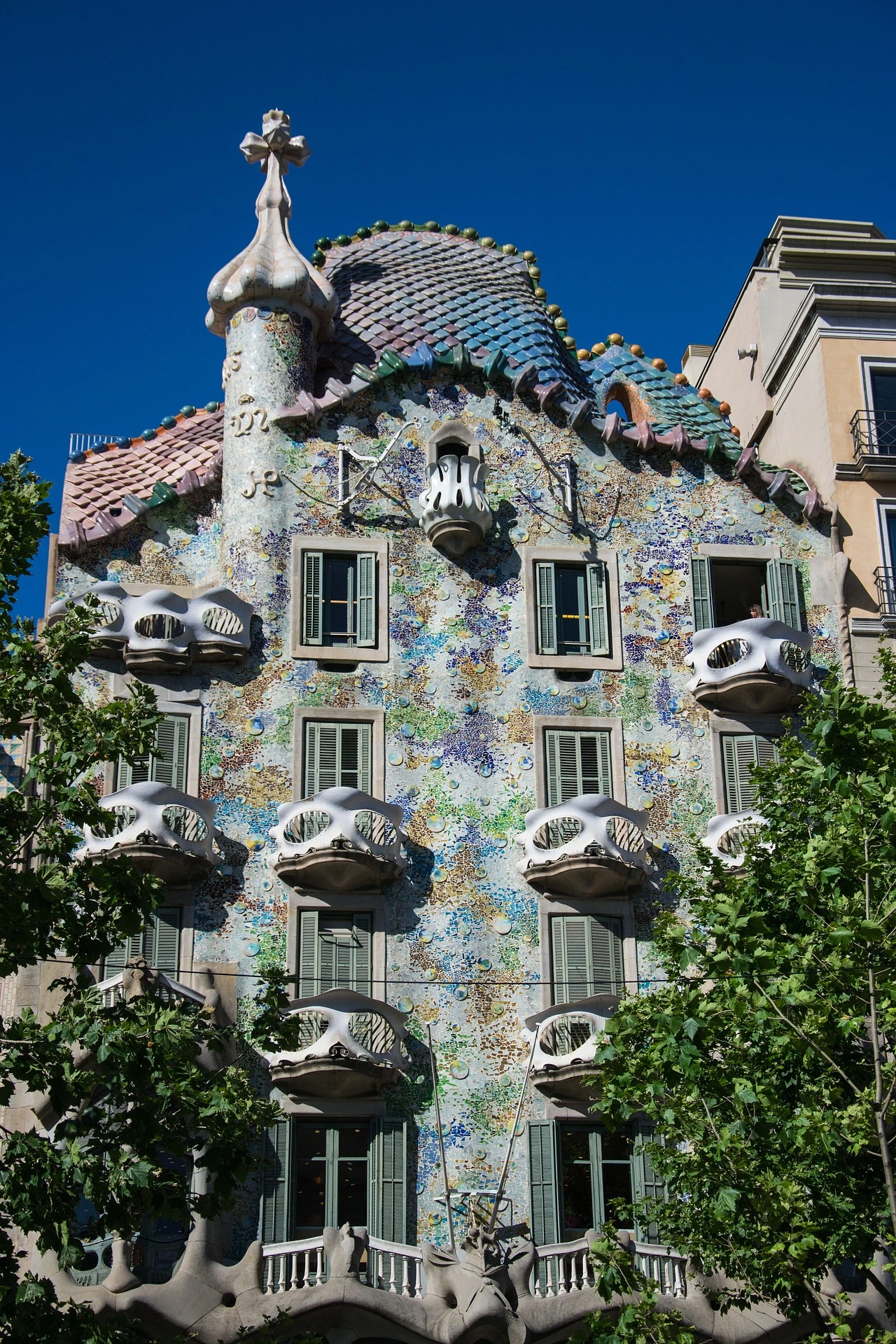 Barcelona - Art in Motion for a destination guide