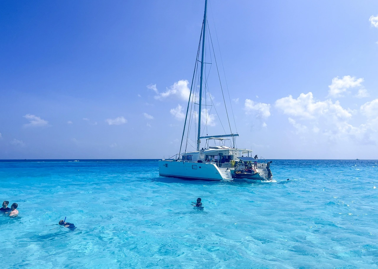 Catamaran at Stingray City featured