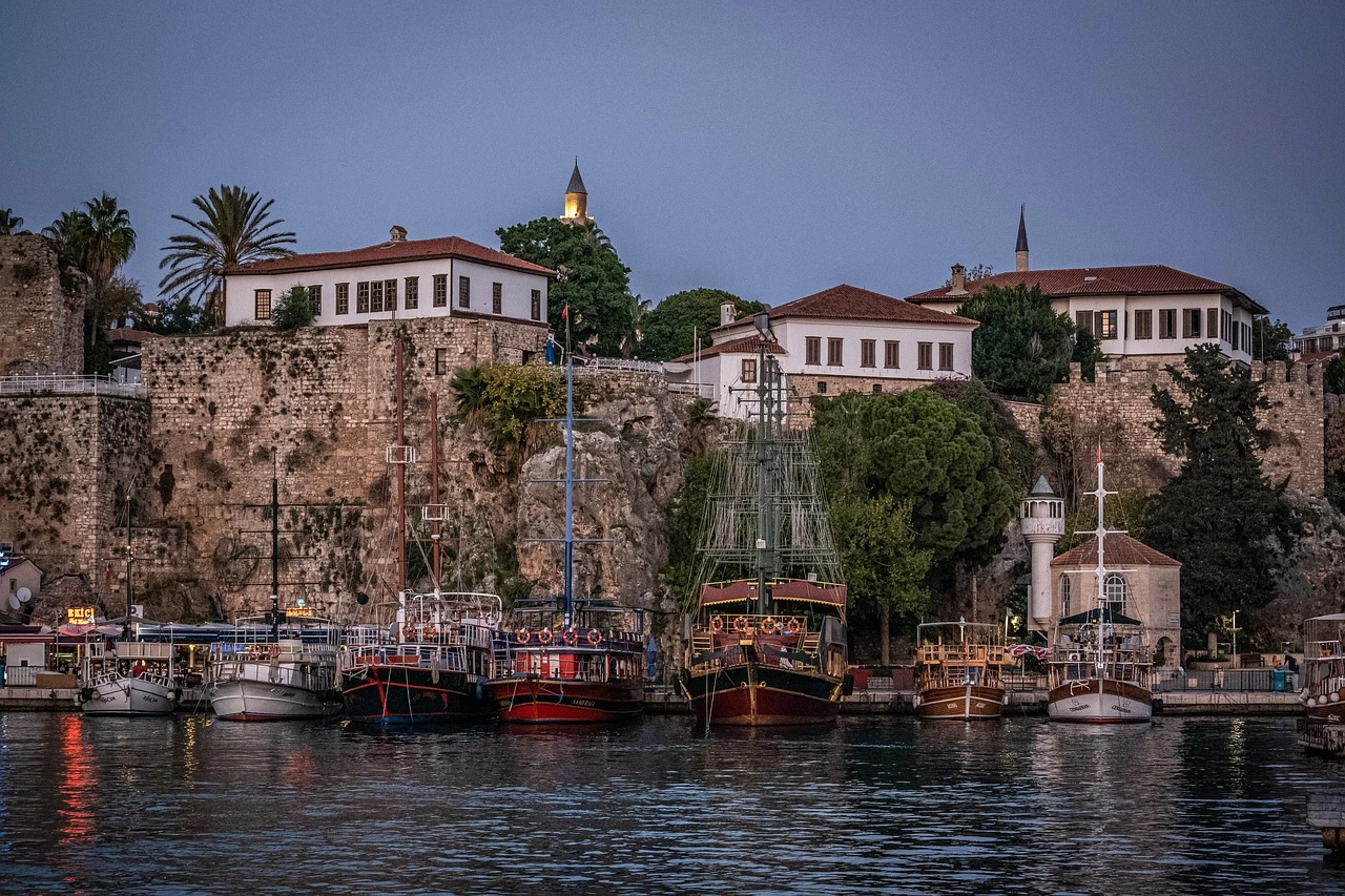 Coastline Turkey for a destination guide