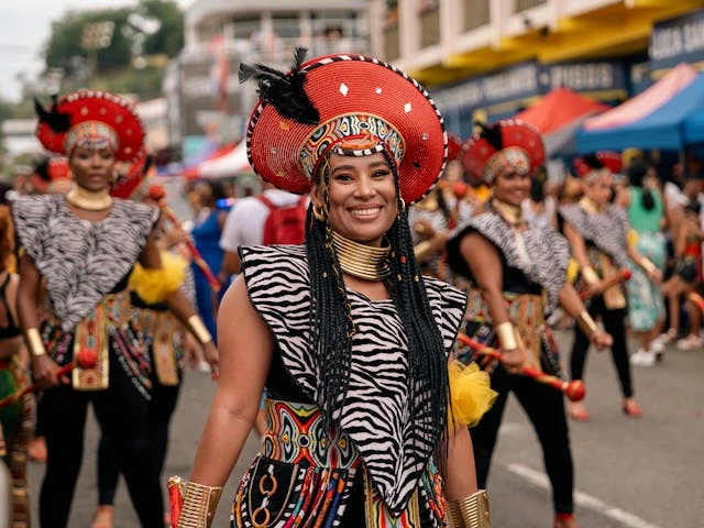 Costarica Carnival for a destination guide