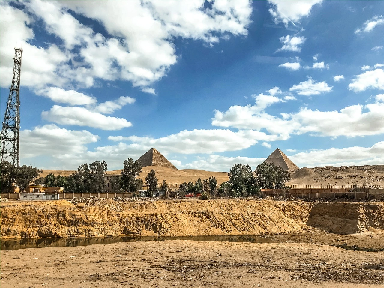 Egypt Landmark for a destination guide