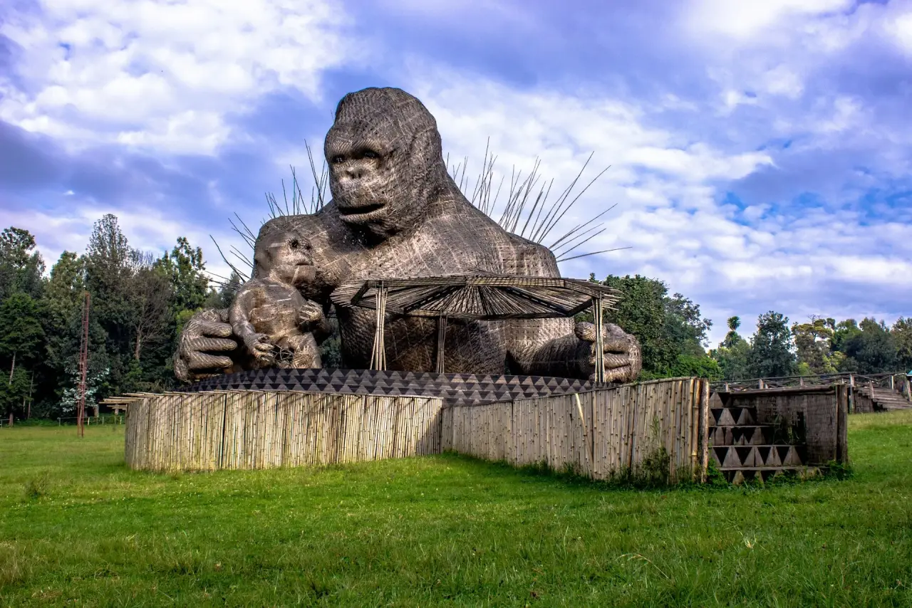 Gorilla Sculpture for a safari experience