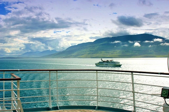 Iceland Cruise for a destination guide