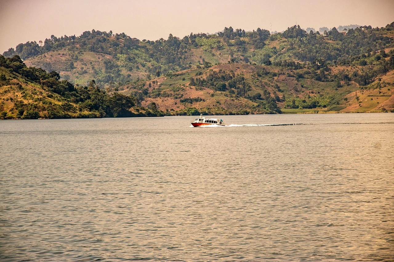 Lake Kivu for a destination guide