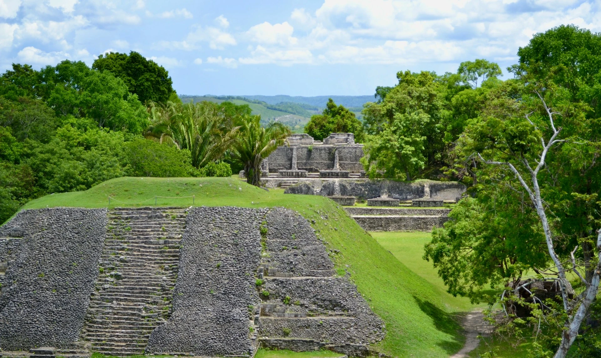 Xunantunich Mayan ruins in Belize for a destination guide