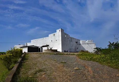 Ghana Building for a destination guide