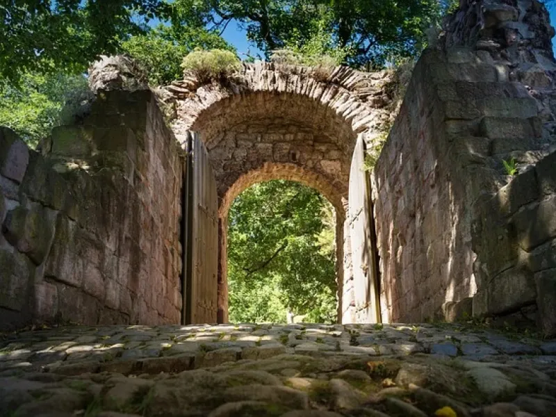 Alt-Eberstein Castle for a destination guide