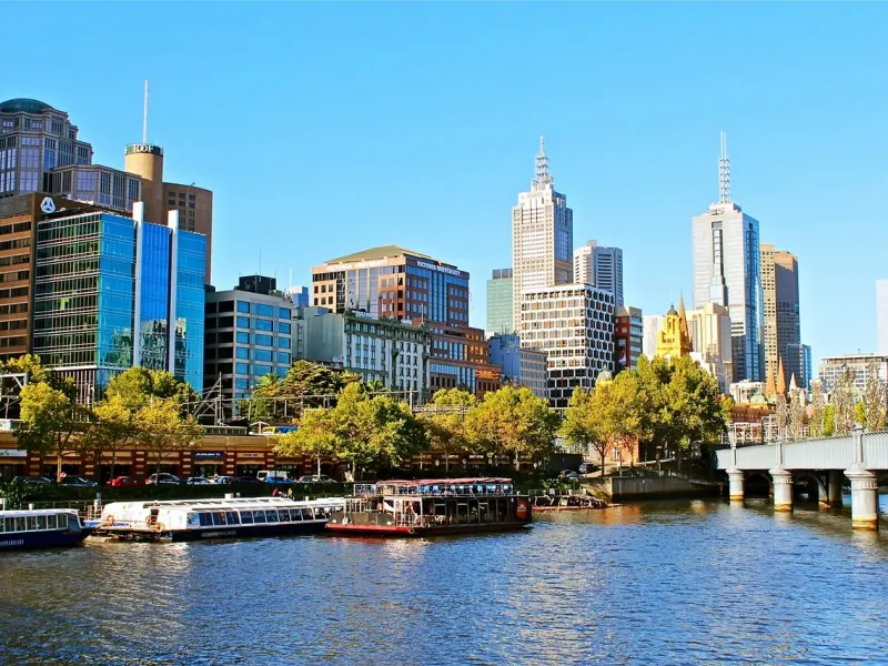 City Lake for a destination guide