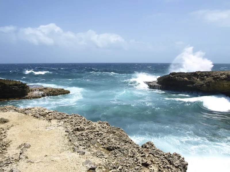 Coastline of Shete Boka National Park in CuraAAao for a destination guide