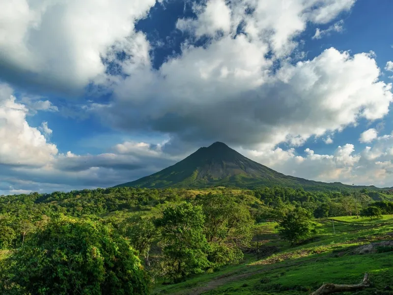 Costa Rica Volcano for a destination guide