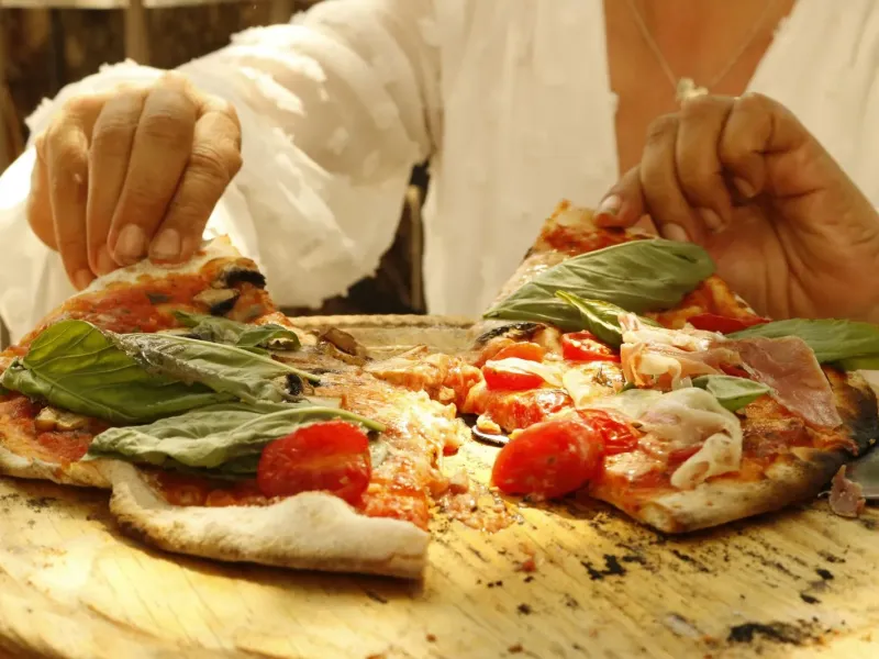 Italy Pizza for a destination guide