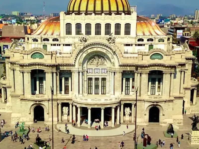 Mexico building featured