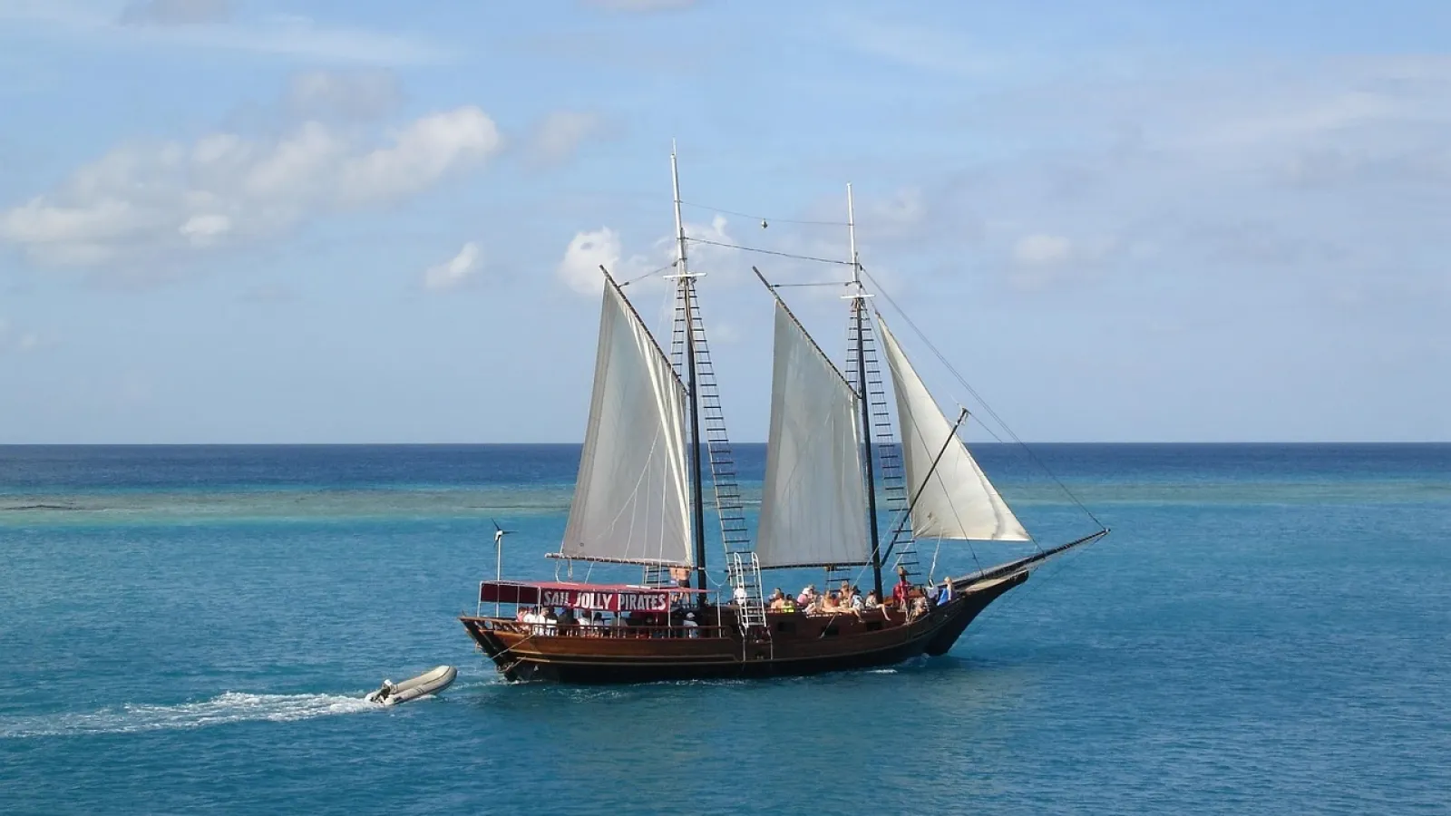 Jolly Pirates ship in Aruba featured