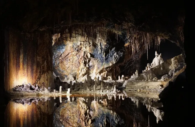 HarrisonAAAs Cave barbados