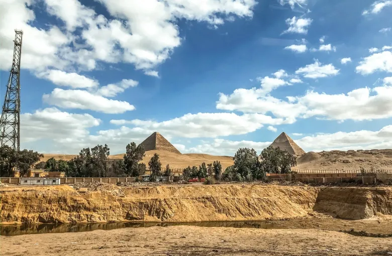 Egypt Landmark for a destination guide