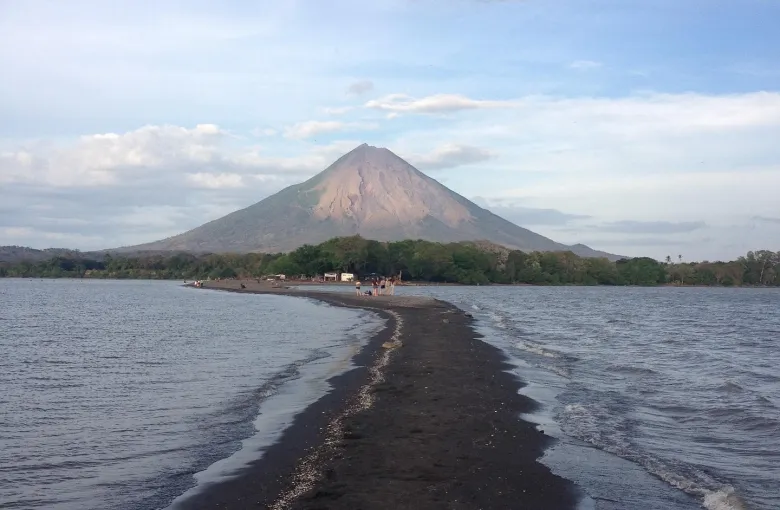 IstiAAn isthmus on Ometepe Island in Lake Nicaragua for a destination guide