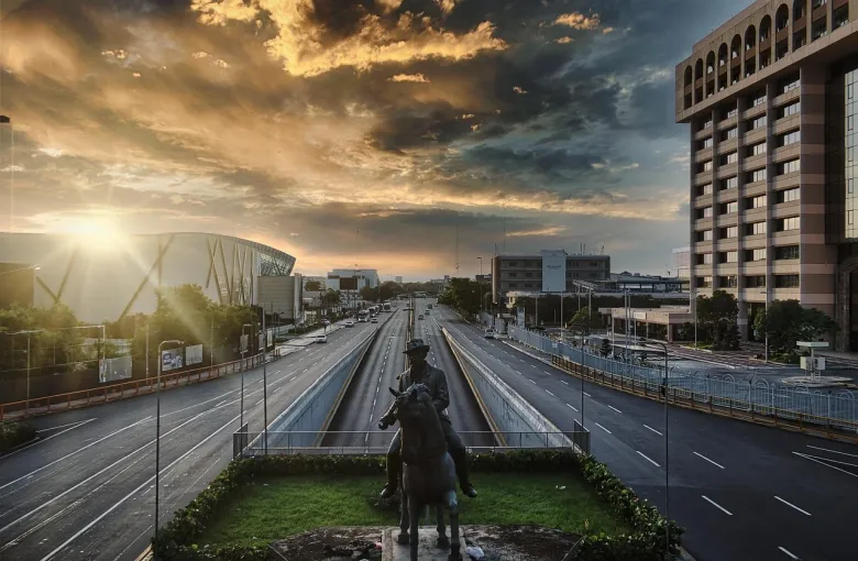 Statue of a man on horseback in Santo Domingo during a cultural journey